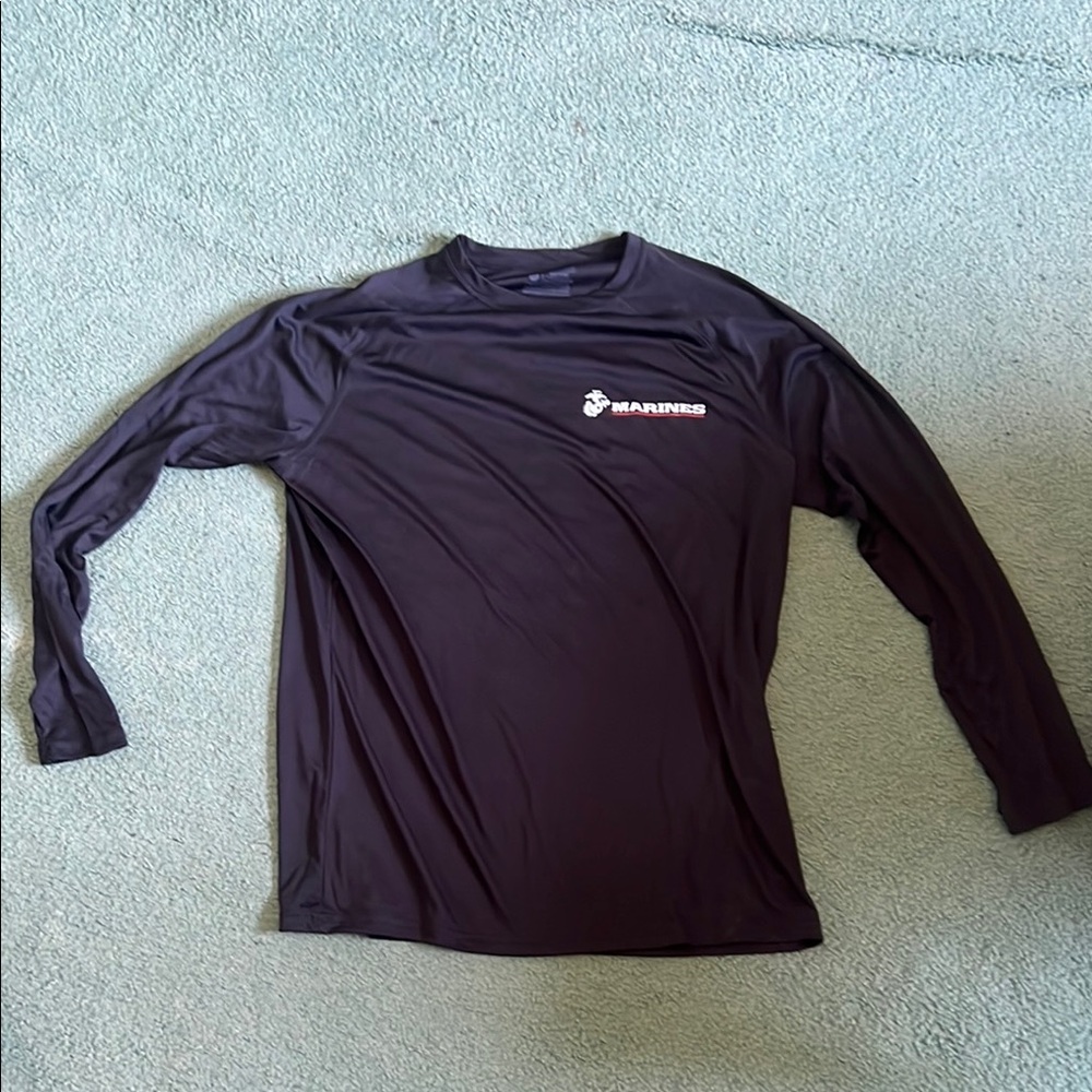 Black Long Sleeve Tee